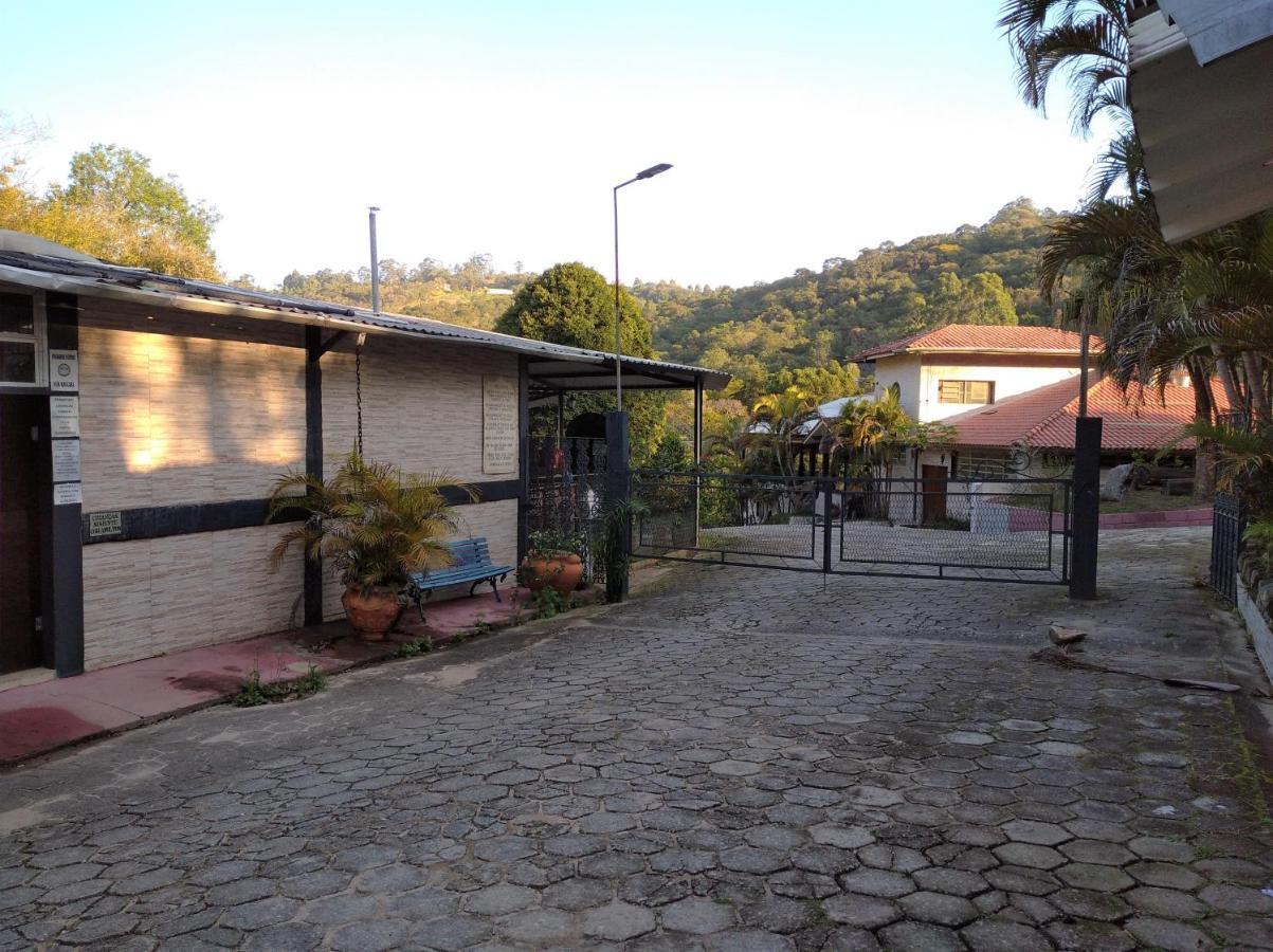 Pousada Juriti - Eco Hotel São Roque エクステリア 写真